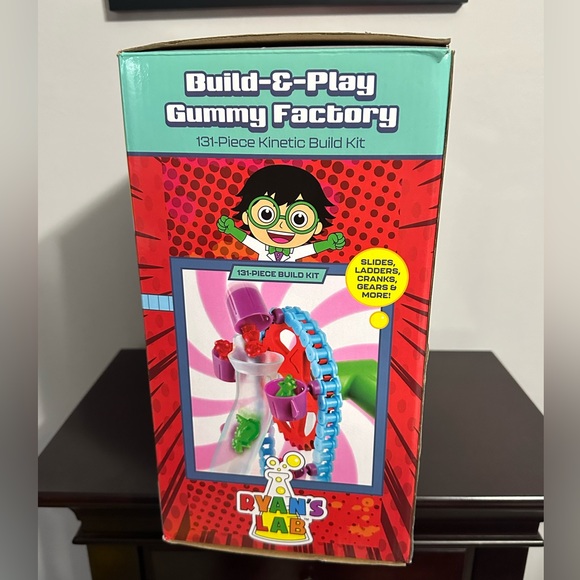 Ryan’s Lab Build-&-Play Gummy Factory - Picture 3 of 8